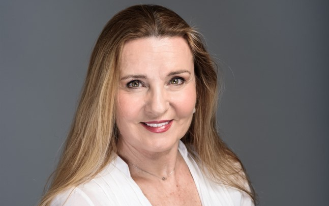 Életmű díjjal tüntették ki Bellai Esztert a magyar operett napján