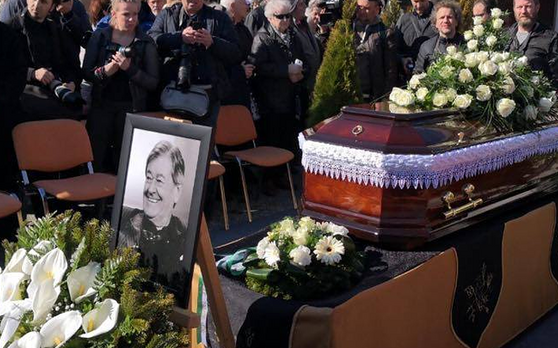 Végső búcsút vettek Koós Jánostól