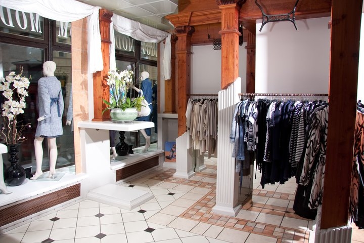 Modiani Fashion - Győr - A belváros legexkluzívabb divatáru üzlete