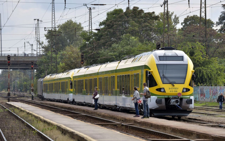 Feltételes megállási rendet vezet be vonalhálózatán a GYSEV