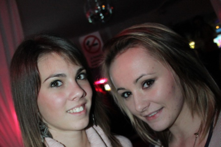 2013.01.25.Péntek Mamma Mia Dj:Hubik Fotók:árpika