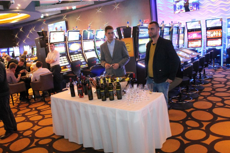 2016.12.10. Casino Win Győr Mikulás Party Fotók:árpika
