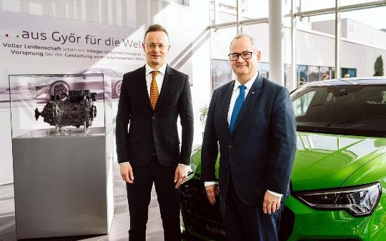 Az Audinál tárgyalt a külügyminiszter