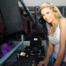 Club Neo - Niki Belucci