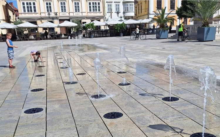 Megint működik a belvárosi szökőkút