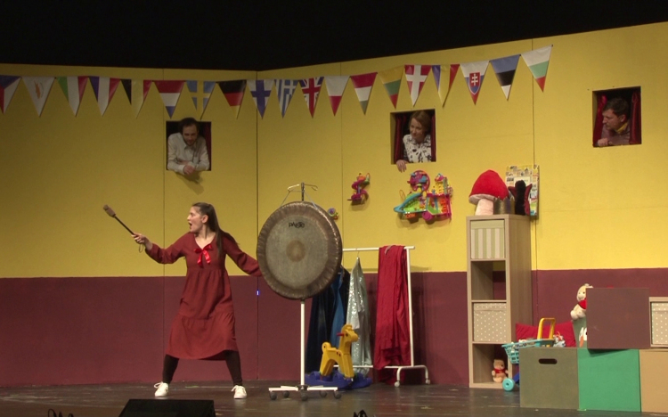 Generációk kedvence a Jászai színpadán