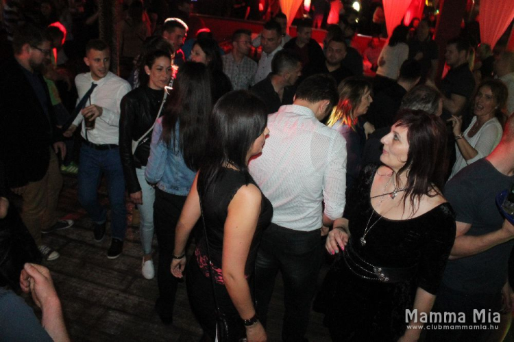 2016.04.08. Mamma Mia Video Disco Dj Hubik Fotók:árpika