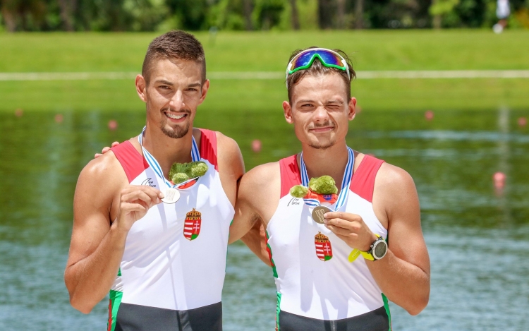 GYAC történelmi sportsiker: Győri fiatalember szerzett világbajnoki bronzérmet sporttársával
