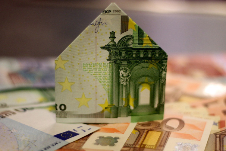 Mutatjuk, hogyan lehet alacsonyabb a lakáshitel kamata