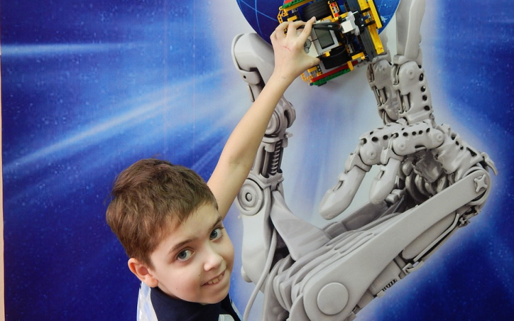 Robotok versenyeznek Győrben 