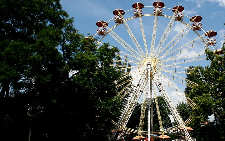 Az utolsó szezon - Bezár a Vidám Park