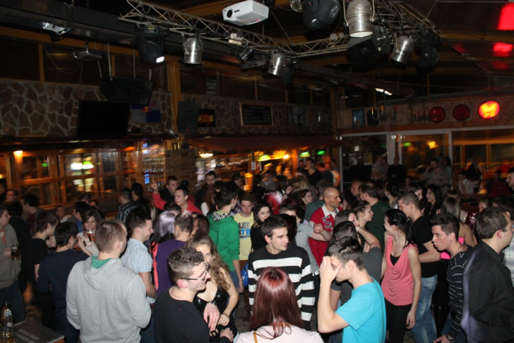 2013.02.20.Lapos College Night fotók:árpika