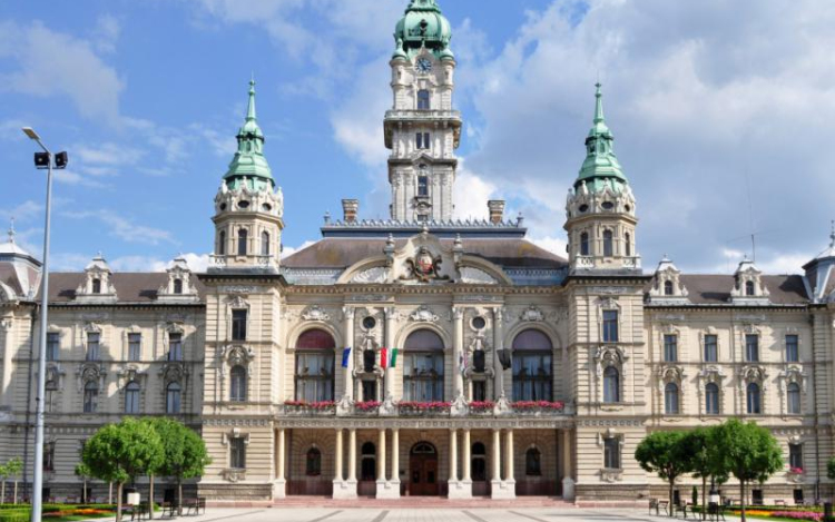 Kötelező az oltás a győri önkormányzat alá tartozó intézmények dolgozóinak