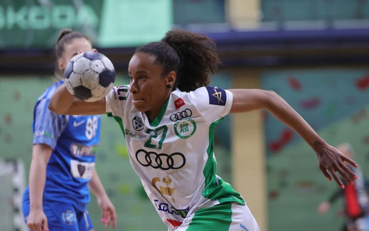 Szerződést hosszabbított a Győr olimpiai, világ- és Európa-bajnok francia kézilabdázója