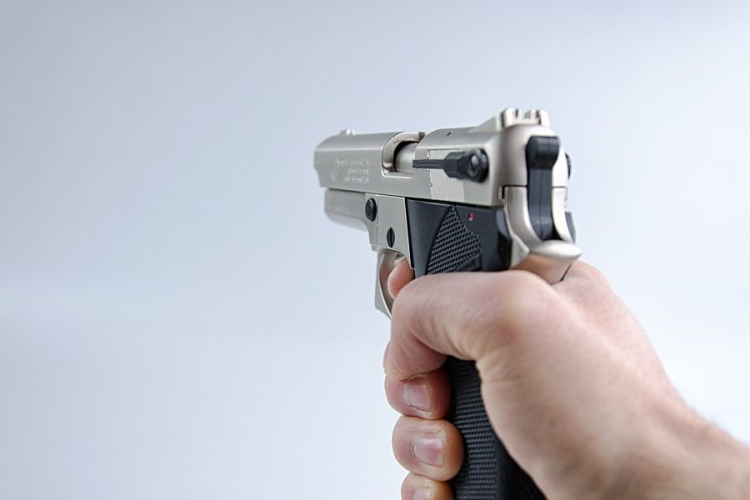 Gázpisztollyal lövöldözött egy férfi Rákosmentén