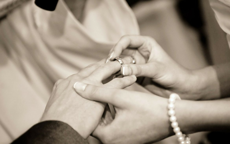 Házasság hete: A leghosszabb ideje házas magyar párt keresi a Kossuth Rádió