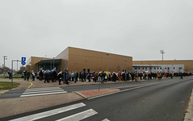 Győrben szombaton mindent vitt a politika: Orbán és Magyar is tömegeket hozott a városba