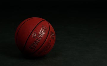 Kikaptak kosarasaink Franciaországban