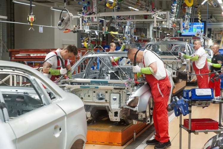 Közlednek az álláspontok az Audi és a szakszervezet között