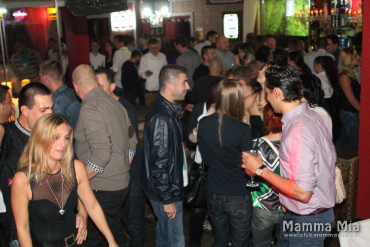 20013.11.15 Péntek Mamma Mia Solymi Konga Night Dj:Ice fotók:árpika