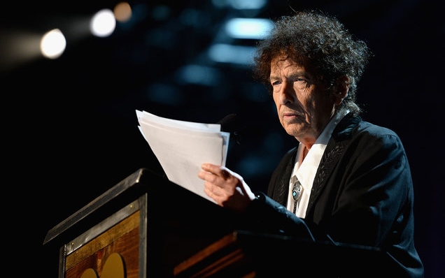 Könyvben adják ki Bob Dylan Nobel-díj beszédét