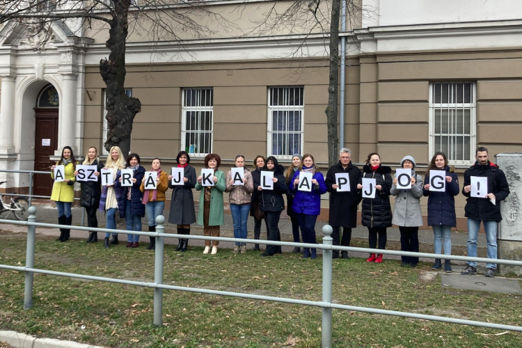 Ma a kazinczysok és a kálváriások csatlakoztak a polgári engedetlenségi akcióhoz Győrben
