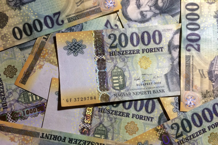 Három banknál is olcsóbb lett a lakáshitel februárban