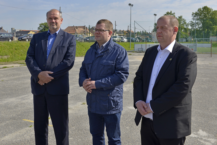 KOSÁRLABDA-PÁLYÁK ÉPÜLNEK A BERCSÉNYI LIGETBEN