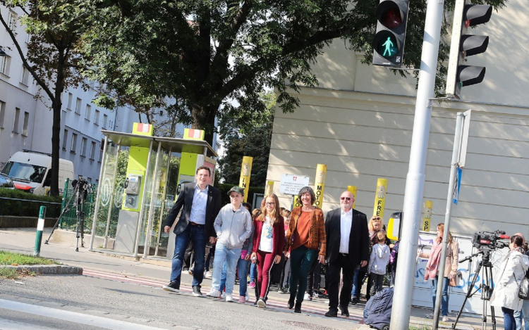 Okos közlekedési lámpa működik Bécsben