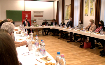 Győrbe látogatott Herczegh Anita