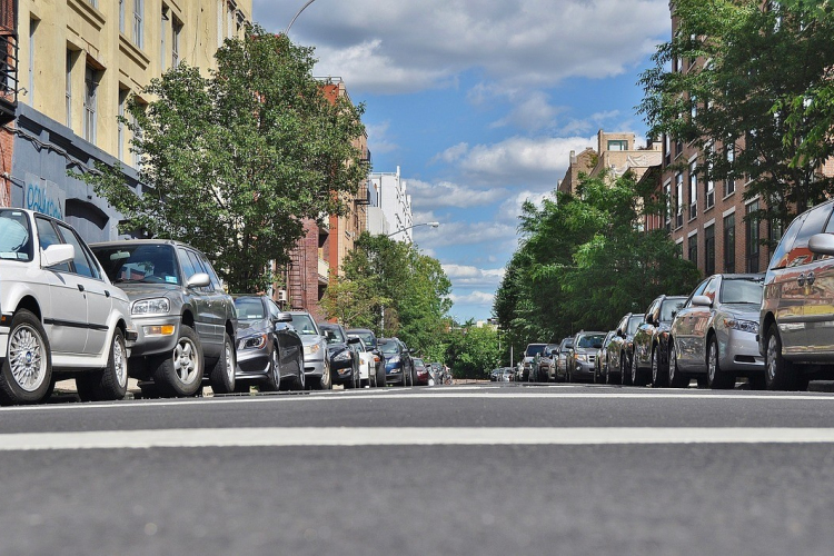 Akár a kanapéról is megújíthatjuk a parkolóbérletet