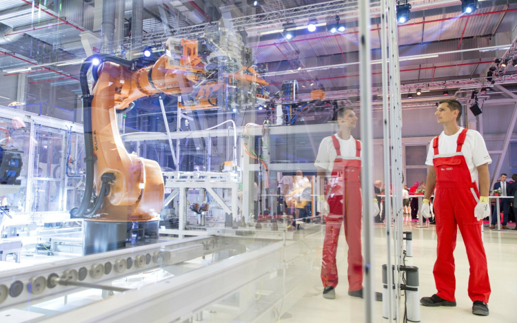 Nem közelednek az álláspontok az Audi és a szakszervezet között