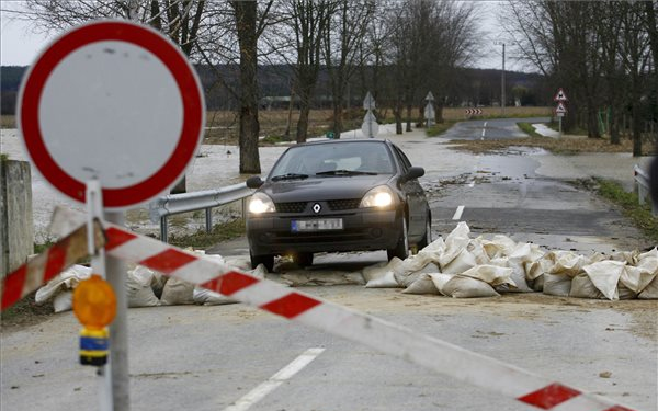 Útlezárások és feloldások Vas megyében az árvíz miatt
