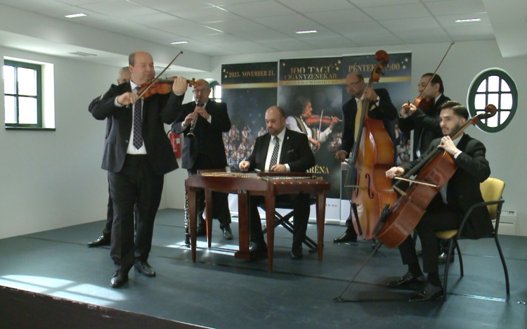 Győrben ad koncertet a 100 Tagú Cigányzenekar