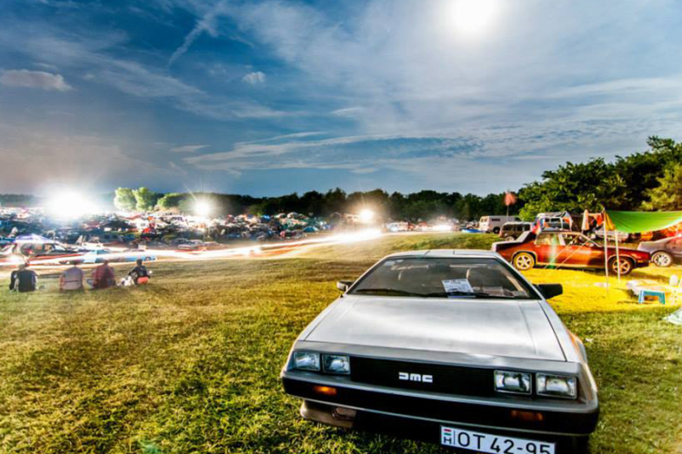 Érkeznek az amerikai sztárok a Monostori Erődbe