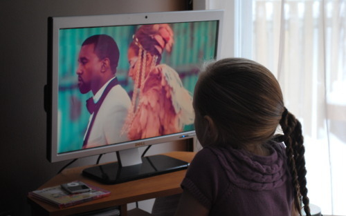 A tévézés a legnépszerűbb szabadidős foglalkozás Németországban
