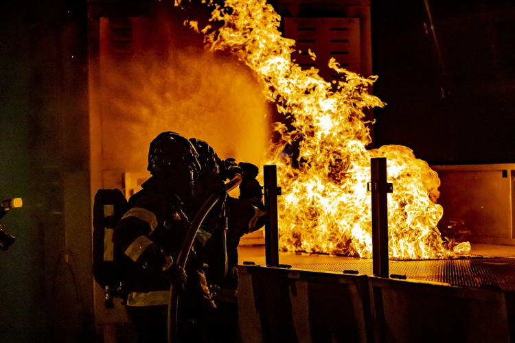 Melléképület égett Écsen