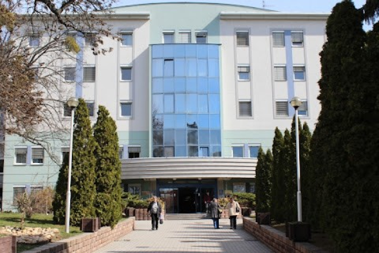 Látogatás tilalom a soproni kórház egyik osztályán