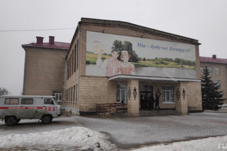 Halálos késelés egy fehéroroszországi iskolában - ketten meghaltak, többen megsérültek