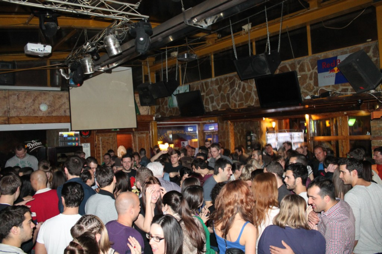 2013.02.20.Lapos College Night fotók:árpika