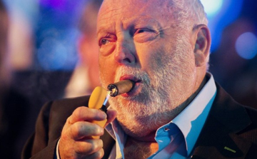 Vérfürdő a Lapcomnál