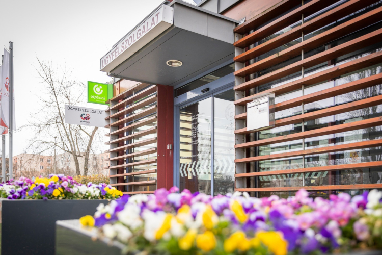 Szombati nyitva tartás és parkolás Győrben