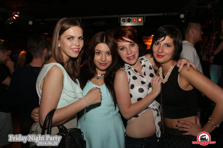2014.06.20.Péntek - Friday Night Party