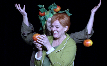 Újra Máté Angi meséit tűzi műsorára a Vaskakas Bábszínház