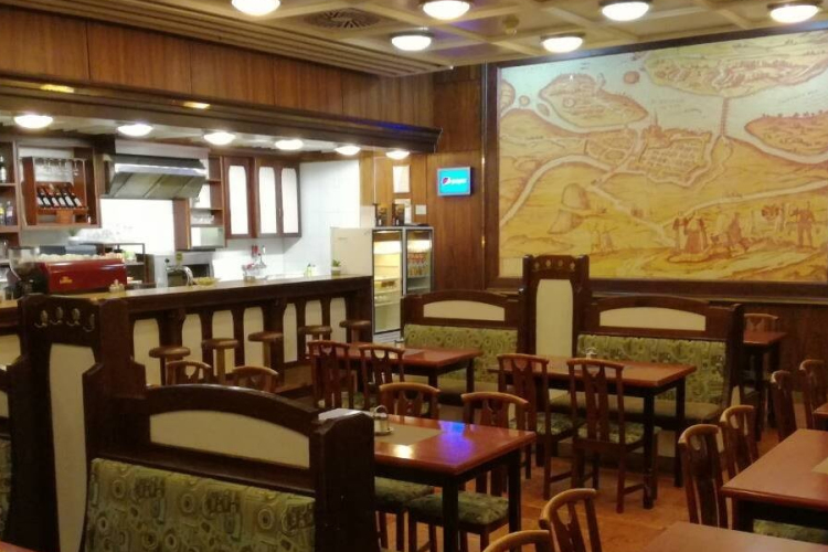 Bezár a közkedvelt Arrabona Ételbár