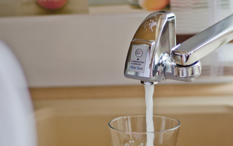 Víztakarékosság, víz spórolás infrás, szenzoros csapteleppel