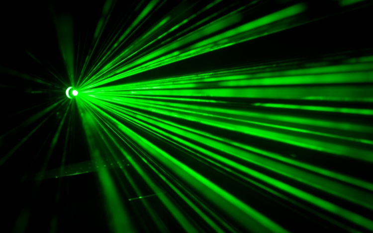 Három év börtön is járhat a lézeres zavarásért