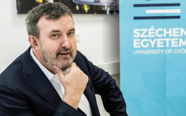 Palkovics Lászlót választották a győri egyetem kuratóriumi elnökének