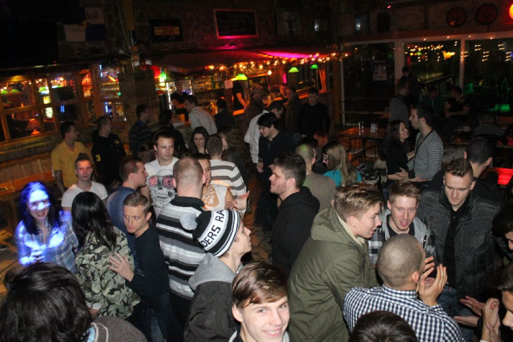 2014.12.17 szerda Lapos Dj:Marcee & Dj:Lisztes fotók:árpika