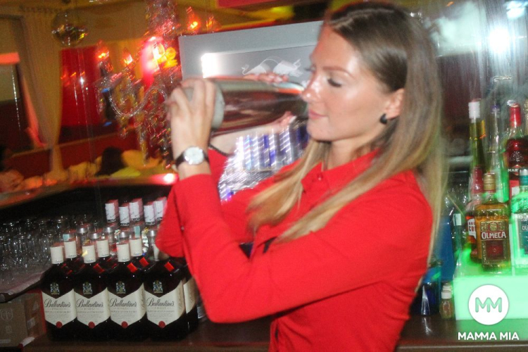 2018.06.22.Mamma Mia Pénteki Házibuli Dj:Hubik Fotók:árpika